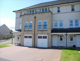4 Bedroom Town House